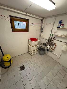 UG Waschraum - 