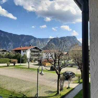 Blick vom Balkon aus - 2 Zimmer Etagenwohnung in Inzell