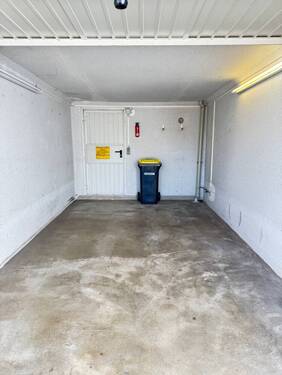 Garage - 