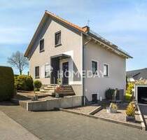Ihr neues Zuhause: Einfamilienhaus mit 5 Zimmern, Pool, traumhaftem Garten und Garage - Dippoldiswalde Malter