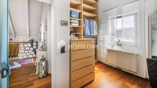 1. OG Ankleidezimmer 1 - 