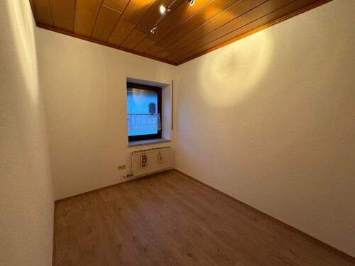 488220567_1270026828466559_1616192141662646472_n.jpg - 2 Zimmer Etagenwohnung in Perl