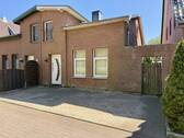 Straßenansicht - 4 Zimmer Doppelhaushälfte zum Kaufen in Büsum