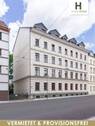 Straßenfassade - Möchten Sie das Rundum-Sorglos-Paket?