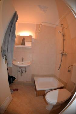 Bad/WC - 1 Zimmer Etagenwohnung in Köln