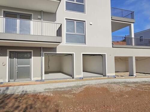 Garage & Carport mit Wallbox Vorbereitung - 