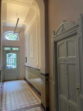 Eingang mit Jugendstil & Stuck - 