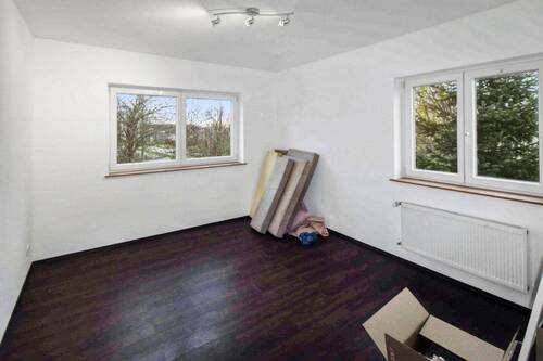 Schlafzimmer 2 OG - 