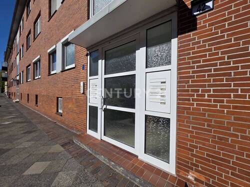 Haustür - Etagenwohnung mit 67,90 m&sup2; in Wilhelmshaven zum Kaufen