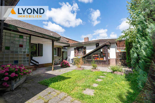 Ansicht vom Hof - 9 Zimmer Mehrfamilienhaus, Wohnhaus in Nordhausen