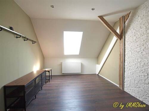 Zimmer im Dachgeschoss - 