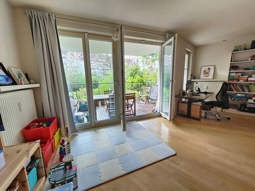 Wohnzimmer - 2 Zimmer Etagenwohnung in Hamburg