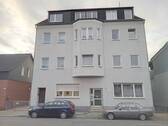 Hausansicht - 1 Zimmer Mehrfamilienhaus, Wohnhaus zum Kaufen in Oberhausen