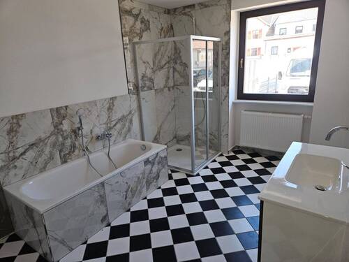 EG: Badezimmer - 