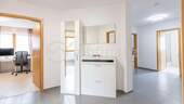 großer Flur - 4 Zimmer Etagenwohnung zum Kaufen in Reutlingen