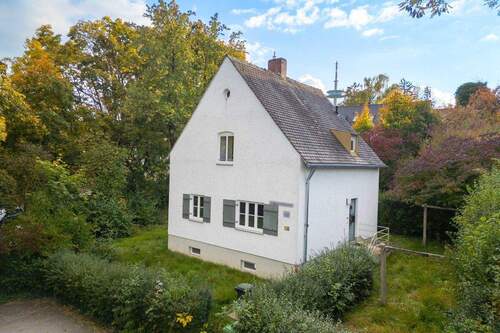 Kleinod in Regensburg - 5 Zimmer Einfamilienhaus zum Kaufen in Regensburg