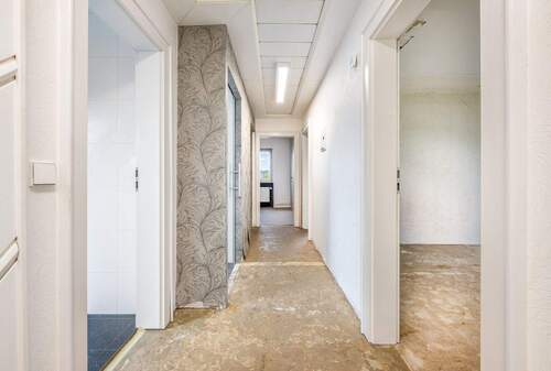 Bild 2 - 4 Zimmer Etagenwohnung zum Kaufen in Wolfsburg