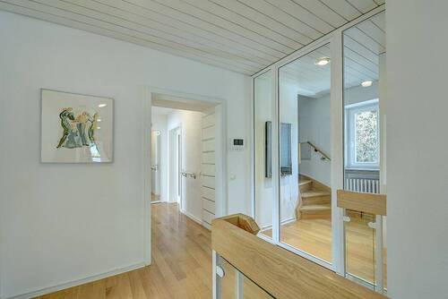 Treppe/ Flur - 