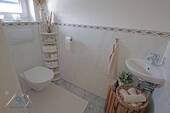 Gäste WC - 6 Zimmer Reihenendhaus in Maisach