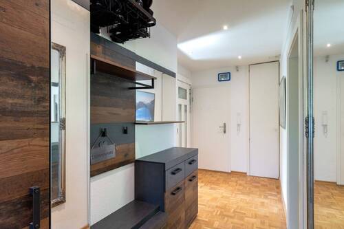 Flurbereich - 4 Zimmer Etagenwohnung zum Kaufen in Wedel