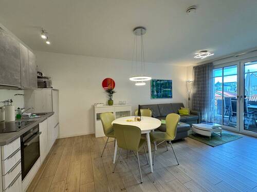 Wohn- und Essbereich - Etagenwohnung mit 55,10 m&sup2; in Binz zum Kaufen