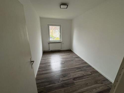 Büro / Kinderzimmer - 