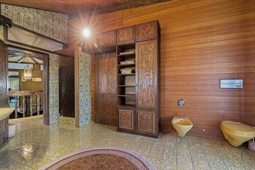 Badezimmer OG (weitere Ansicht) - 