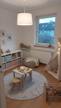 Durchgangszimmer eingerichtet - 