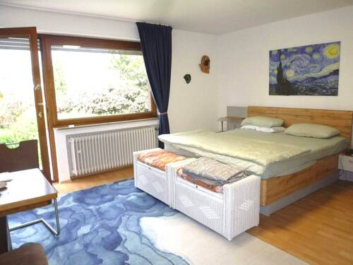 Schlafzi. mit Balkon - 