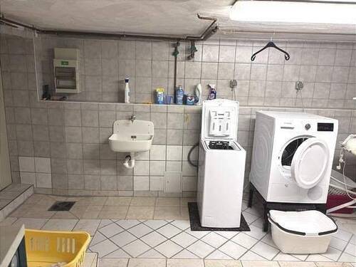 Waschküche im Keller - 