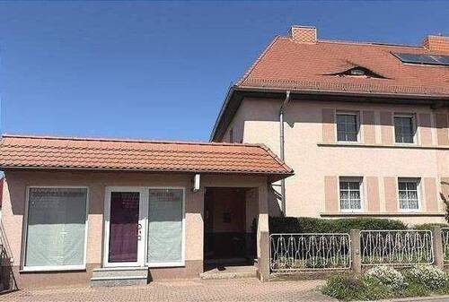 Außenansicht - 6 Zimmer Einfamilienhaus zum Kaufen in Artern/Unstrut