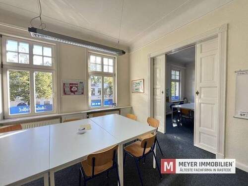 Büro 1 - 5 Zimmer Büro in Rastede