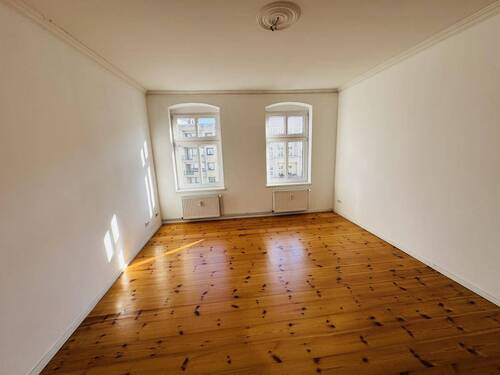 Zimmer 1 - 2 Zimmer Etagenwohnung zur Miete in Berlin