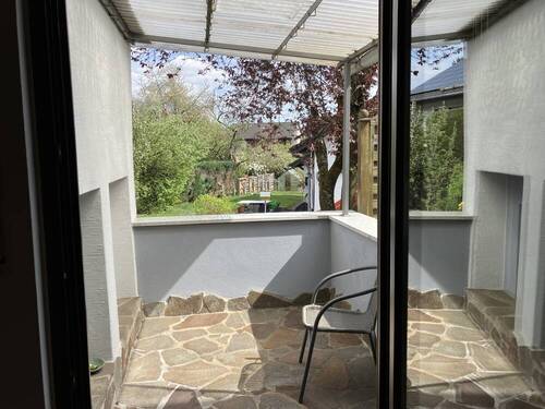 EG: Wohnzimmer-Freisitz - 