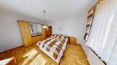 EG4 - 