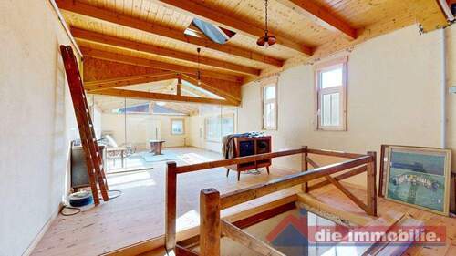 Zusätzlicher Raum im Nebengebäude - 