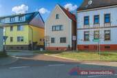 Straßenansicht des Hauses - 6 Zimmer Einfamilienhaus zum Kaufen in Niederndodeleben