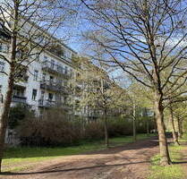 Direkter Parkzugang, 2 Balkone mit Gartenanteil, Loggia, Fußbodenheizung, Tageslichtbad, uvm... - Leipzig Schleußig