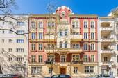 Vorderansicht - Bezugsfreie 3-Zimmer-Erdgeschosswohnung nahe dem Kurfürstendamm