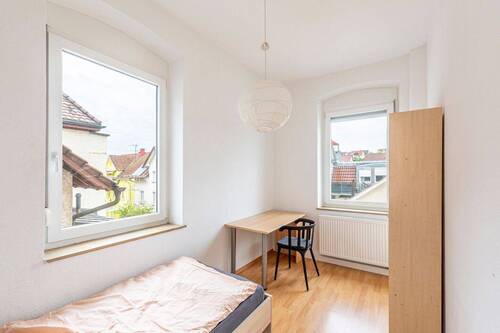 Zimmer - 4 Zimmer Etagenwohnung in Stuttgart