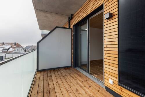 Geräumiger Balkon - 