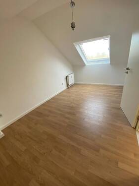 Wohnung DG links - 