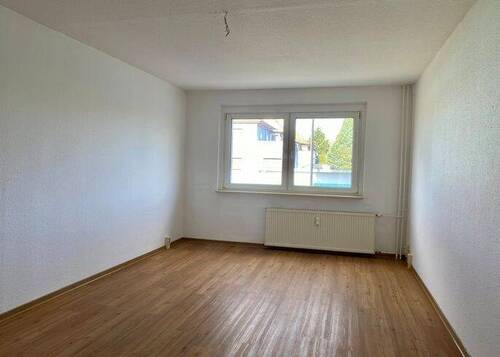 Wohnzimmer - Etagenwohnung mit 41,10 m&sup2; in Oschersleben zur Miete