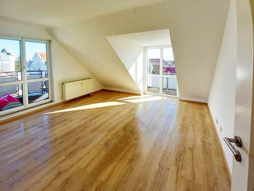 Wohnzimmer - 2 Zimmer Einfamilienhaus in Leipzig