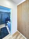 Flur zum Badezimmer im EG - 