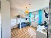 Zimmer 2 im OG - 