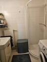 Bad mit Viertelkreisdusche - 