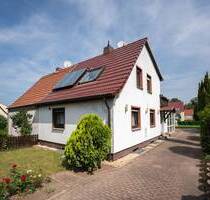 Doppelhaushälfte in ruhiger Wohnlage von Stadtroda