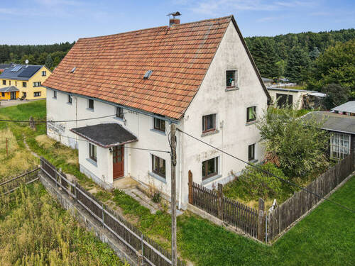 Außenansicht Haus f - Historisches 6-Zimmer-Bauernhaus auf 8.000 m2 Grundstück + idyllische Feldrandlage in Krumhermsdorf