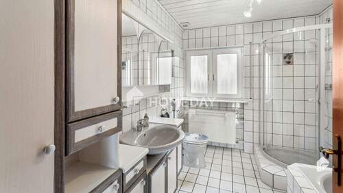 1. OG Badezimmer 1 - 